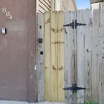 N Broad Studios